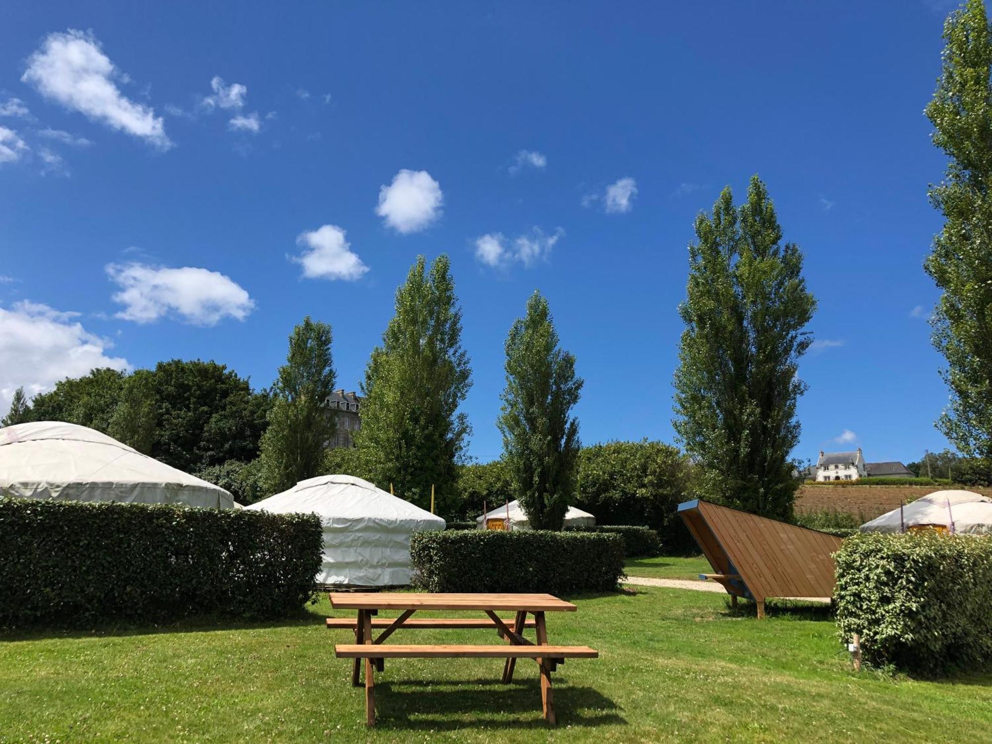 Camping Kerlaudy Mer Et Yourtes Plouenan Exterior photo