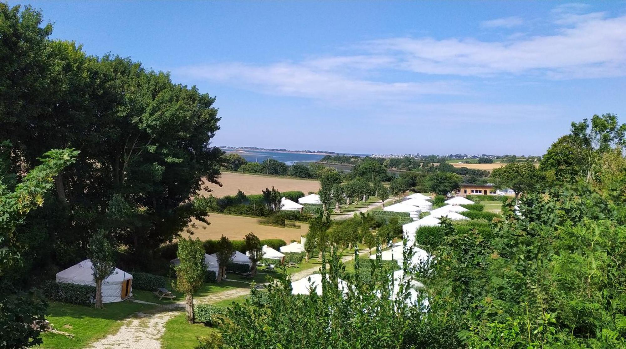 Camping Kerlaudy Mer Et Yourtes Plouenan Exterior photo