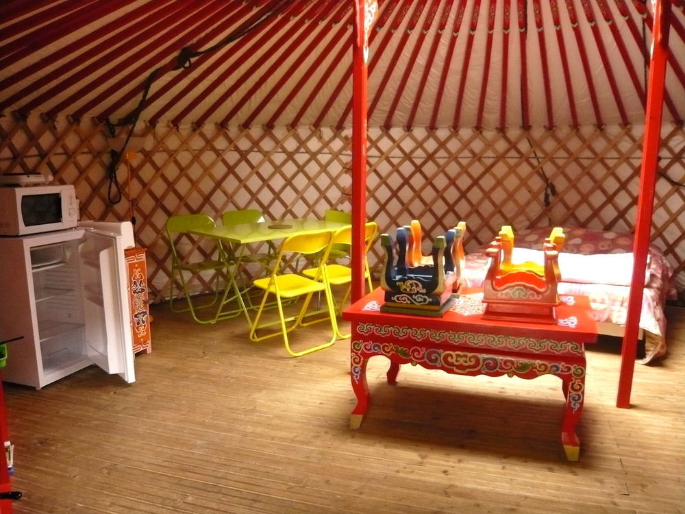 Camping Kerlaudy Mer Et Yourtes Plouenan Exterior photo